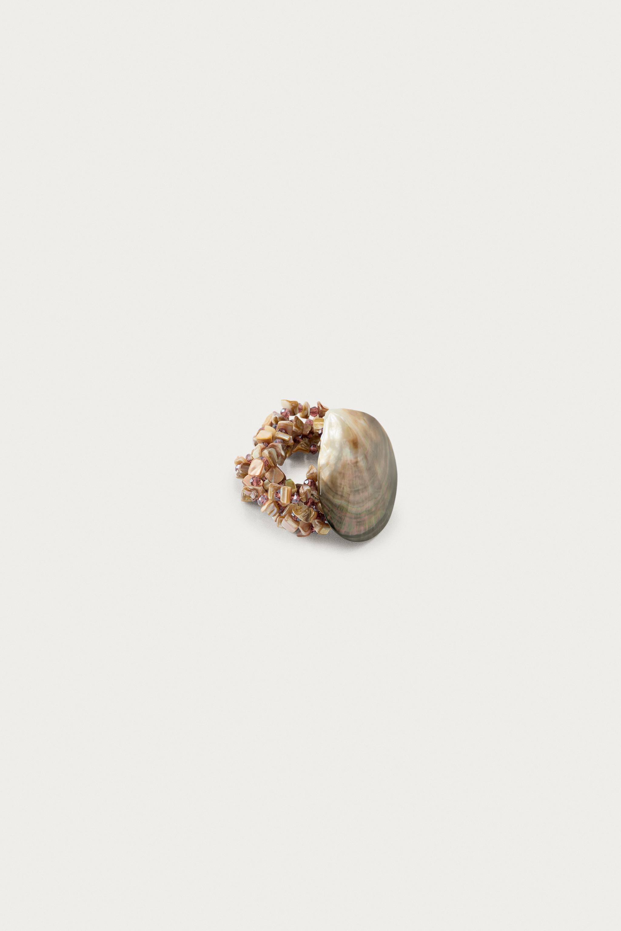 MARISA BERENSON X ZARA SHELL BEAD STRETCH BRACELET
